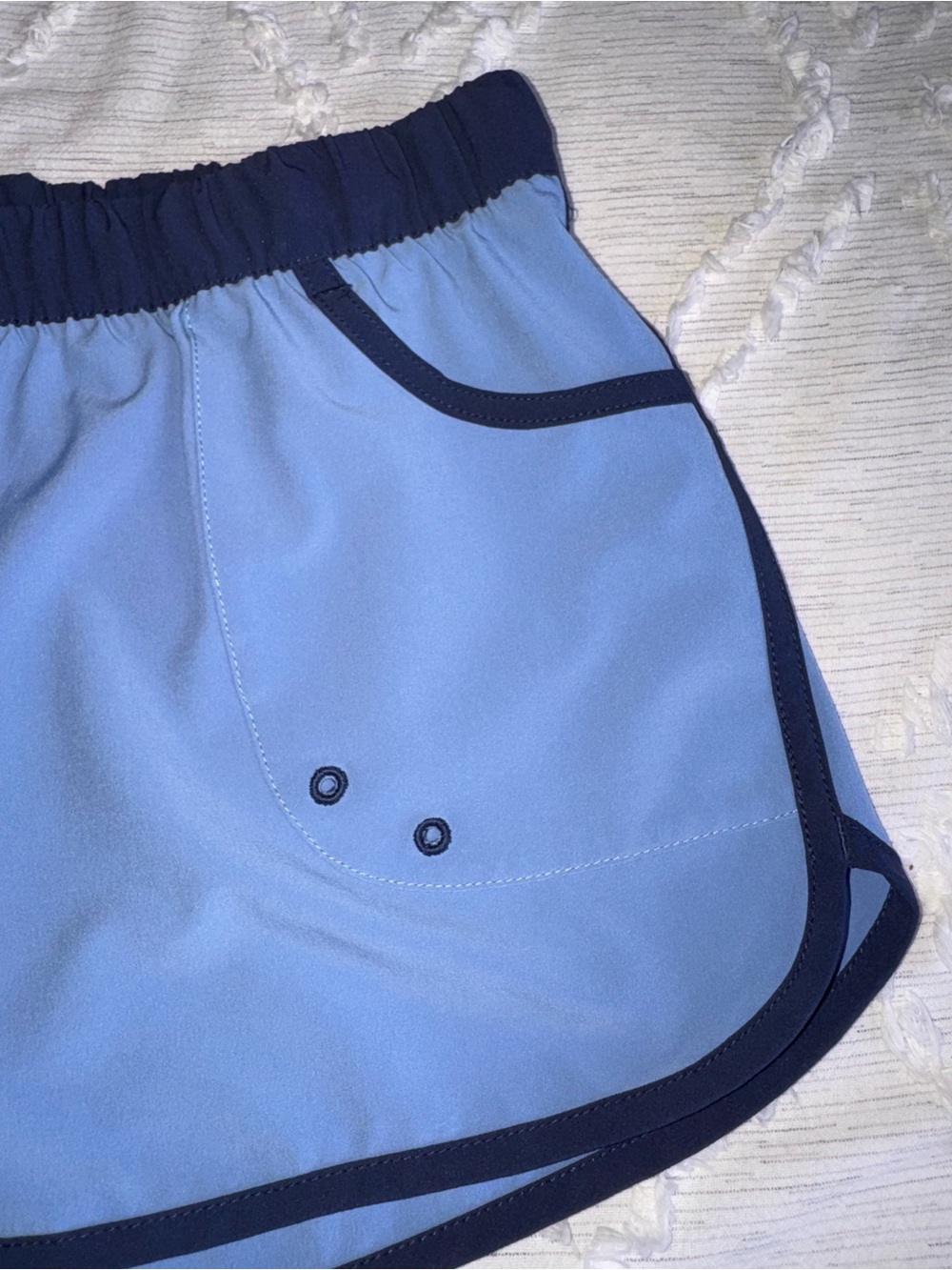 Vintage Y2K Patagonia Women’s Surf / Swim Shorts – Powder Blue & Navy – L - Picture 2 of 12
